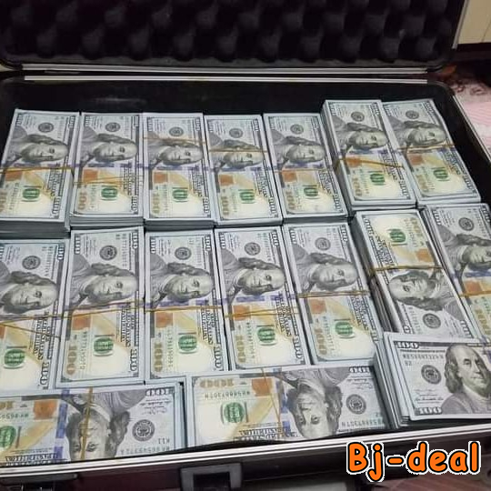 Image principale de BLACK NOTES CLEANING CHEMICAL