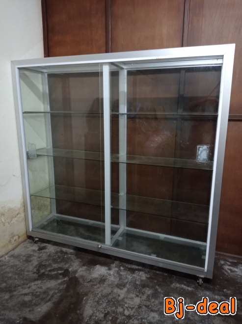 Image principale de vente d'un Présentoir Vitré en Aluminium