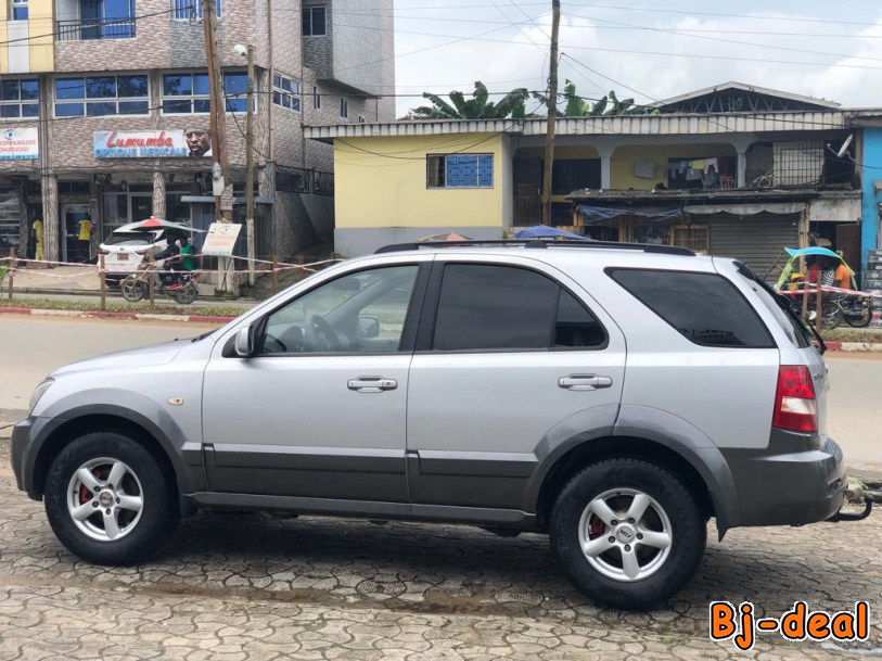 Main image of Véhicule KIA SORENTO ANNEEE 2007 à vendre