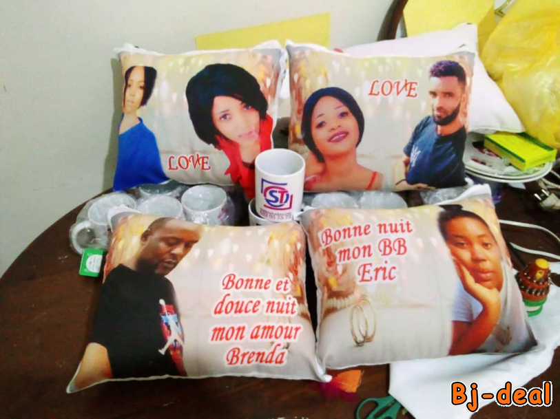 Image principale de Cadeau Original Taie d'Oreiller Personnalisé