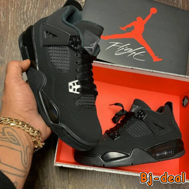 Image principale de Vente des Jordan4