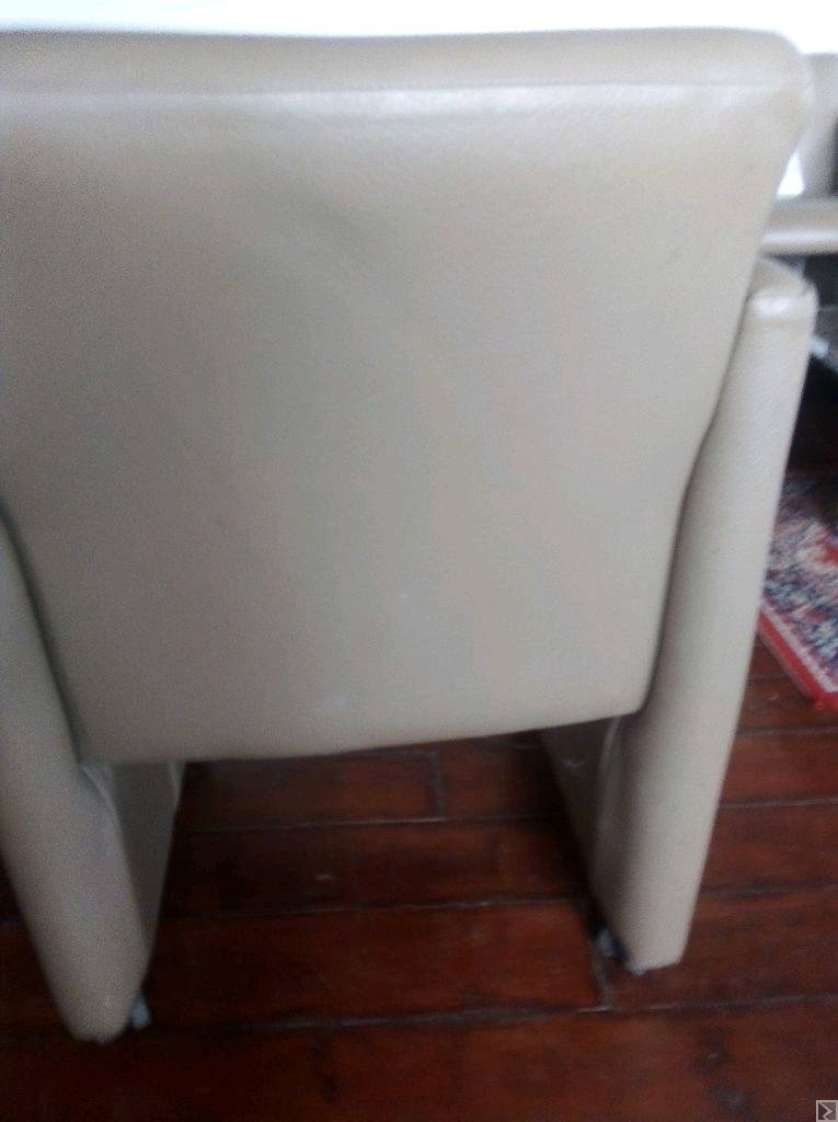 Main image of Fauteuils clubs en cuir 100 %