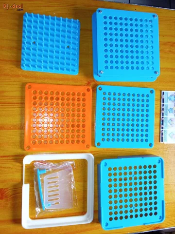 Main image — Gelulier manuel 100 trous taille 00