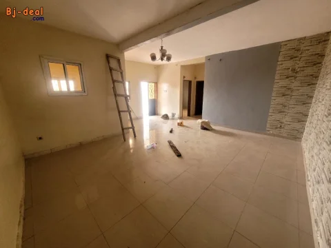 Main image — Vaste et Joli Appartement Bon Standing à louer à Nsimeyong
