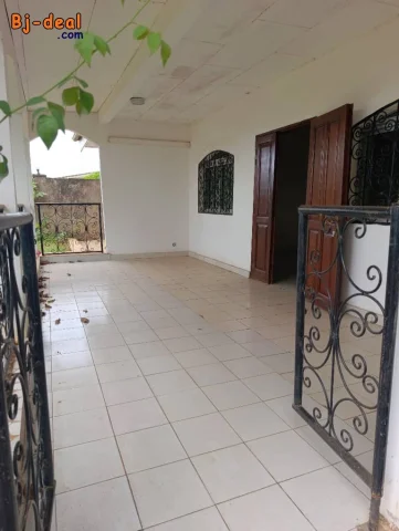 Main image — Grande Villa Bon Standing de 4Cham à louer à Nkoabang